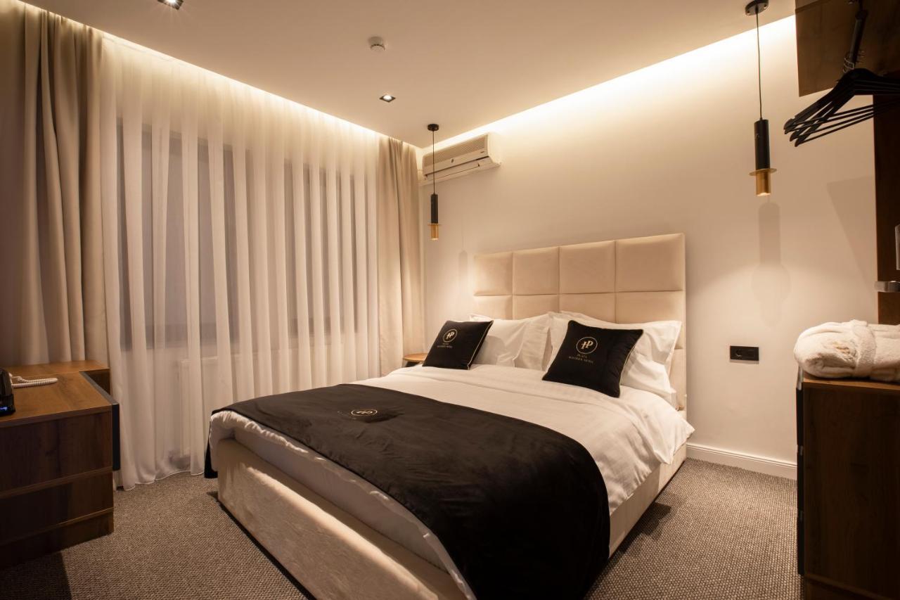 Plaza Boutique Hotel Pristina Buitenkant foto