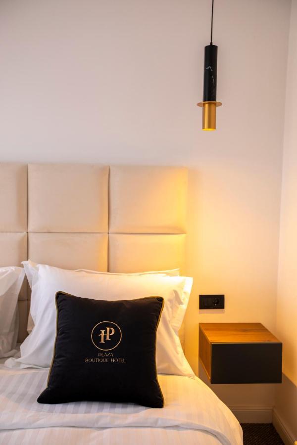 Plaza Boutique Hotel Pristina Buitenkant foto